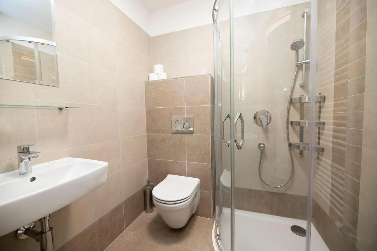 Hotel Rakovec Brünn