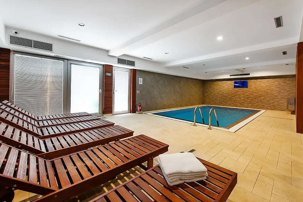Hotel Rakovec Brünn 3*,