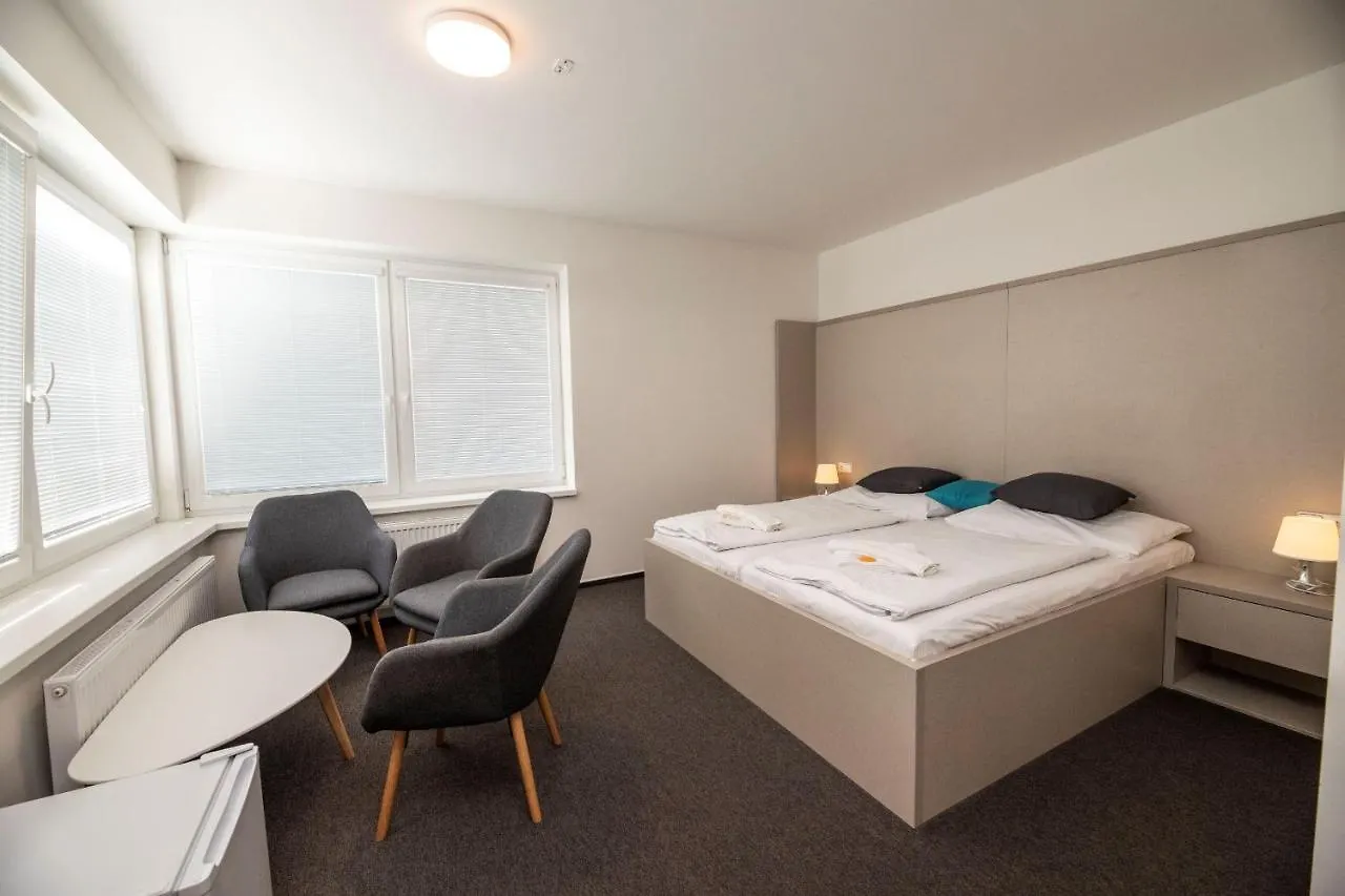 Hotel Rakovec Brno 3*,