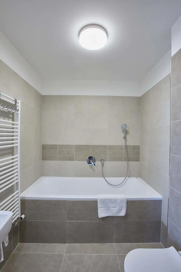 Hotel Rakovec Brno 3*,  Česká republika